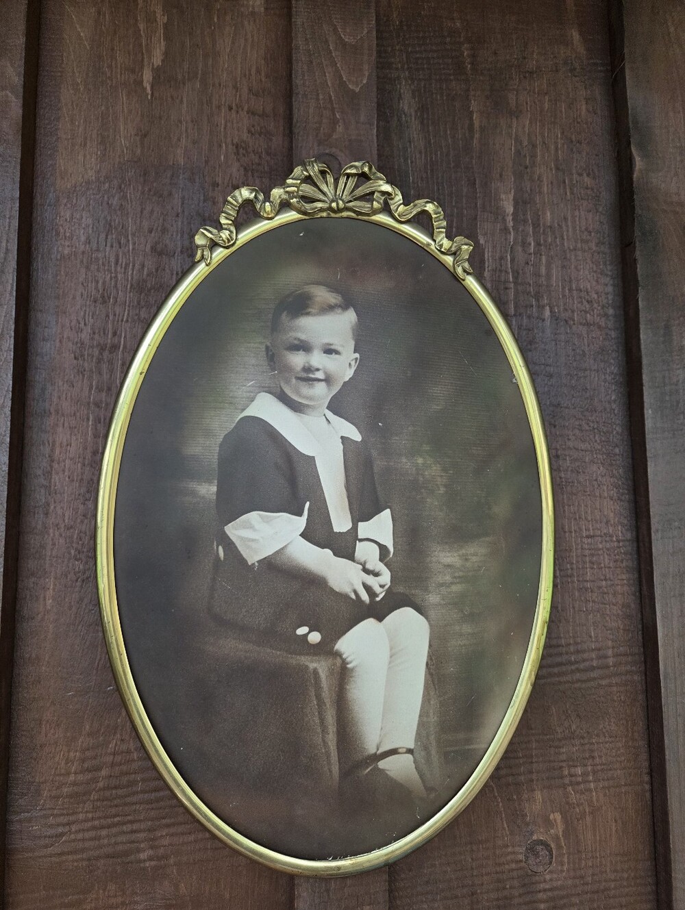Vintage c1920 Metal Oval Frame Convex Child's Portrait 21x14